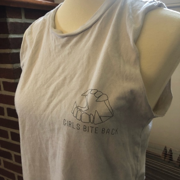 🖤🖤Brandy Melville Girls Bite Back Tank - Picture 1 of 6